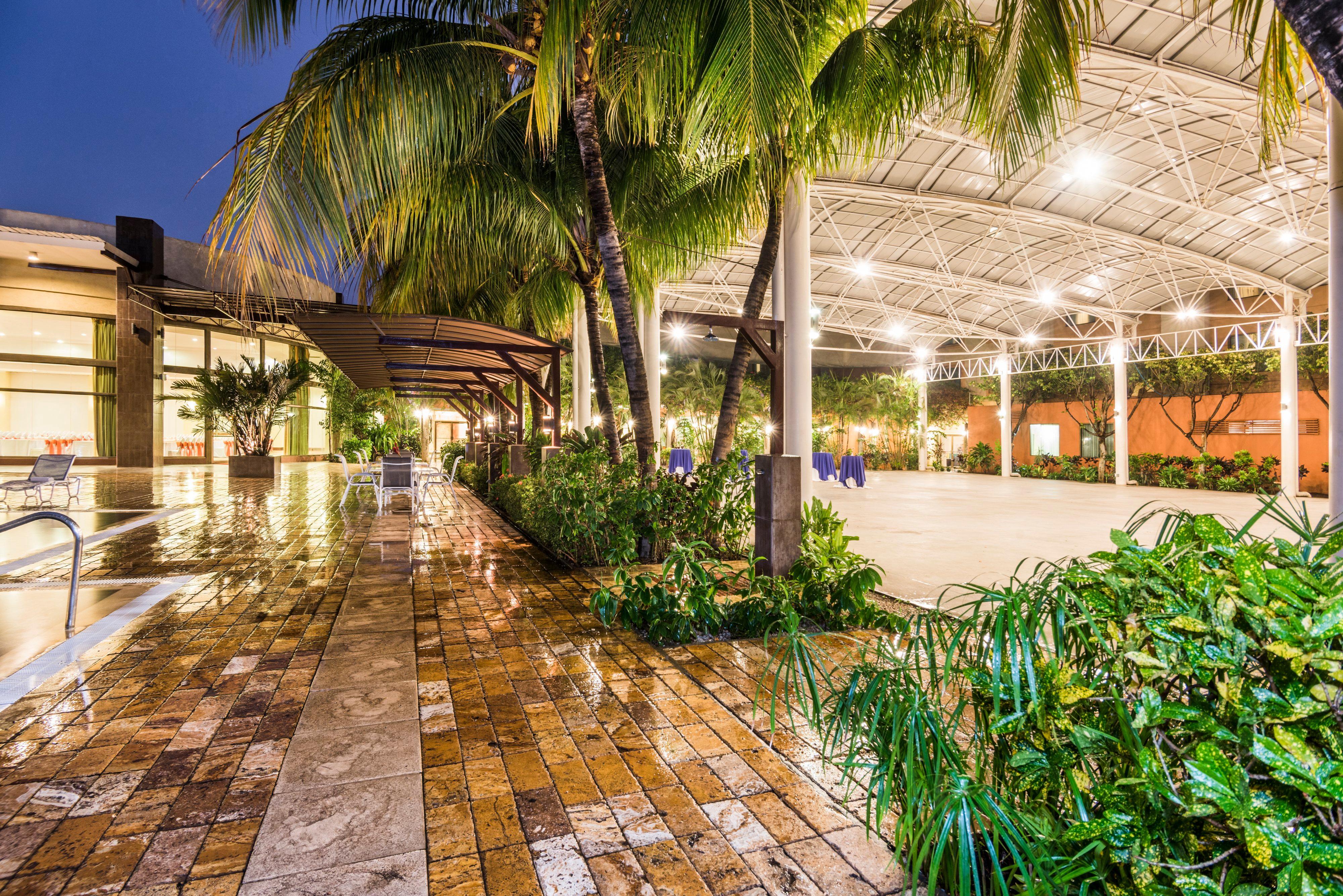 Holiday Inn Convention Center By Ihg Managua Exterior foto